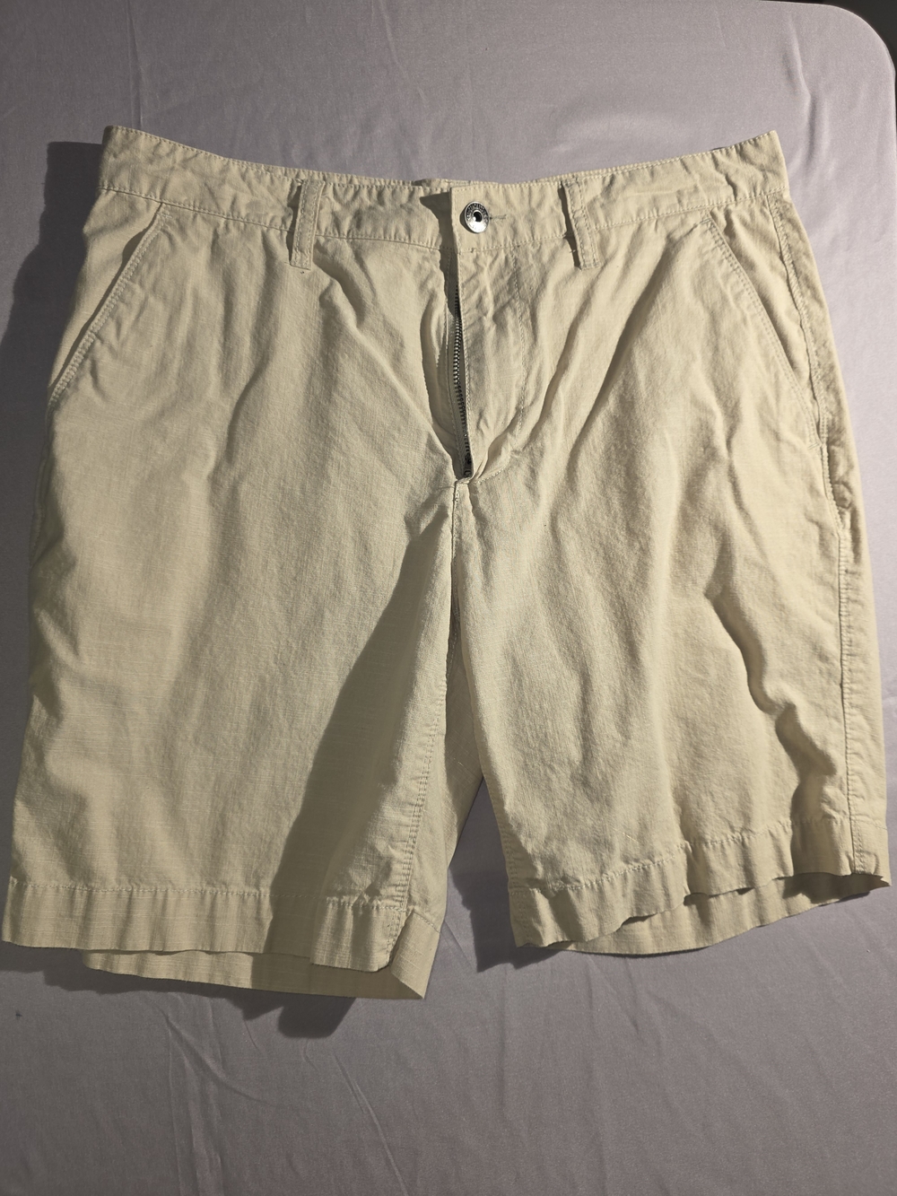 INC International Concepts Men's Beige Athletic Shorts 7" Inseam